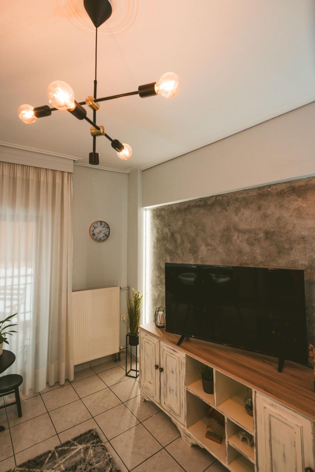 Unique Central Apartment Larissa Eksteriør billede